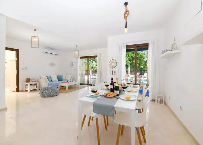 Vila Greco Mare #40 *